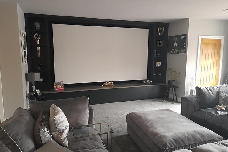 Home Cinema Set Up
