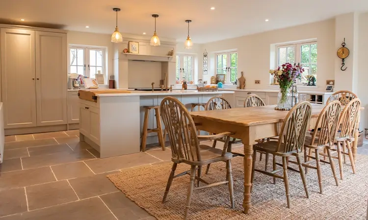 Large Country Kitchen Wymondham