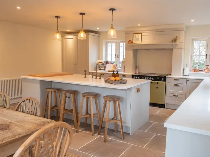 Modern and Traditional Kitchen